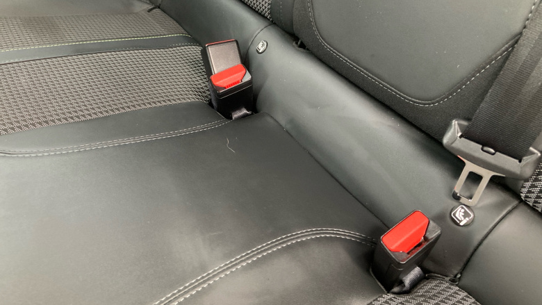 Peugeot 208 1.2 PureTech 100 GT 5dr EAT8 Petrol Hatchback